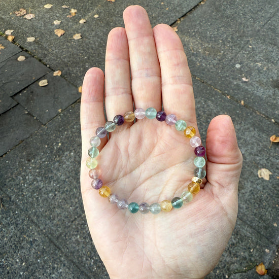 Stone Cache Mini Gemstone Bracelet "Rainbow Fluorite"