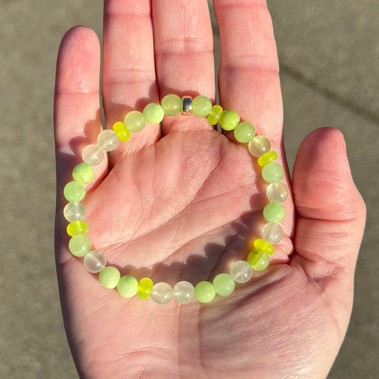 Stone Cache Gemstone Mini Bracelet "Limeade"