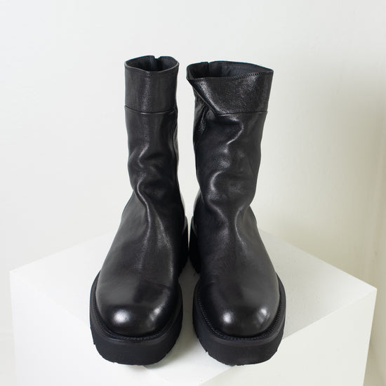 Pantanetti Chunky Mid Calf Boot (black)